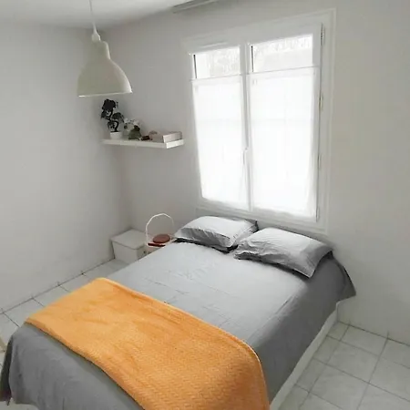 D'une Chambre Avec Terrasse Et Wifi A Apartament *