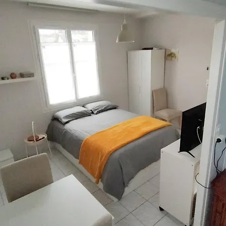 D'une Chambre Avec Terrasse Et Wifi A Apartament